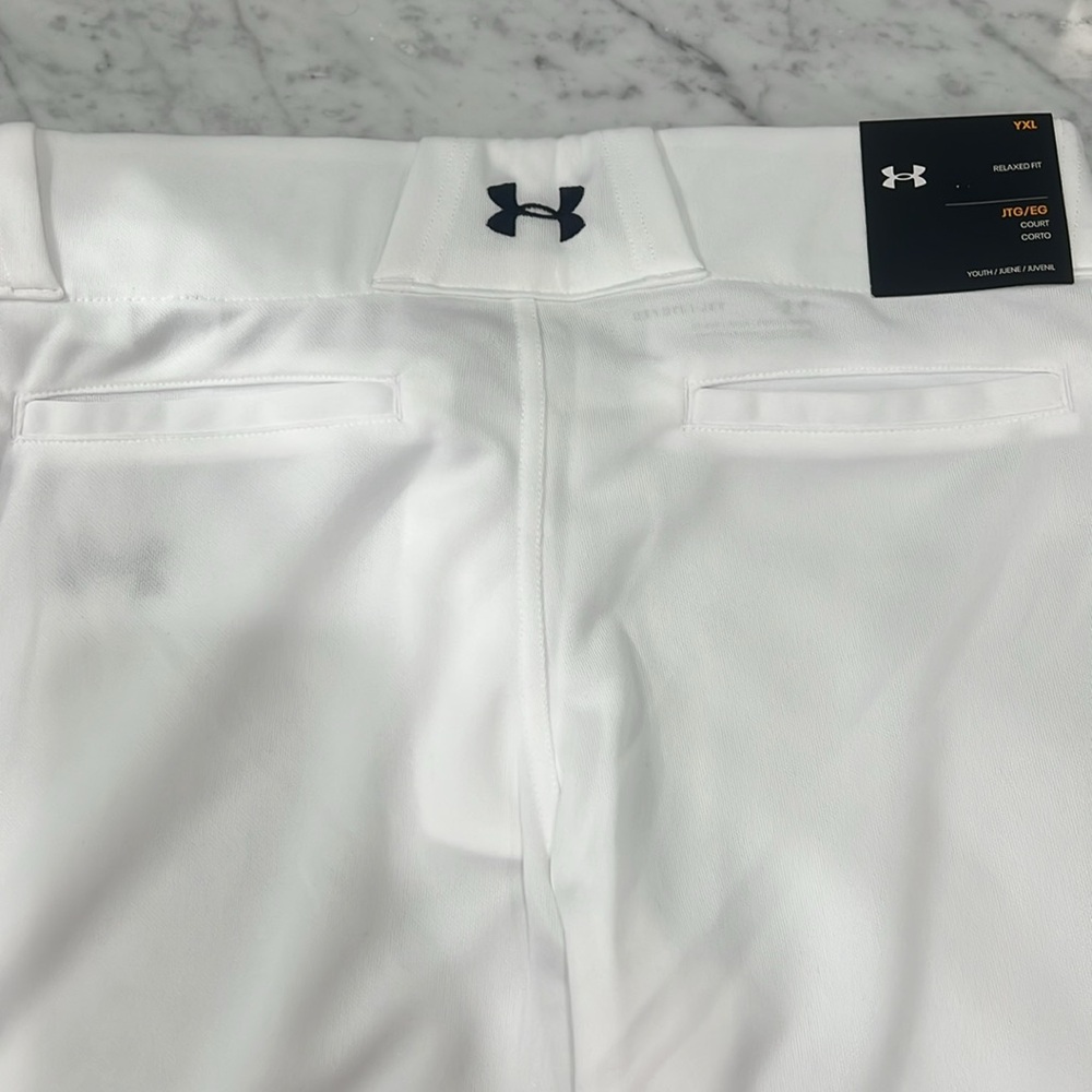Under Armour White Athletic Pants youth xl brand new w tags white/navy - Picture 3 of 3
